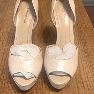 Gianni Bini 5in heels